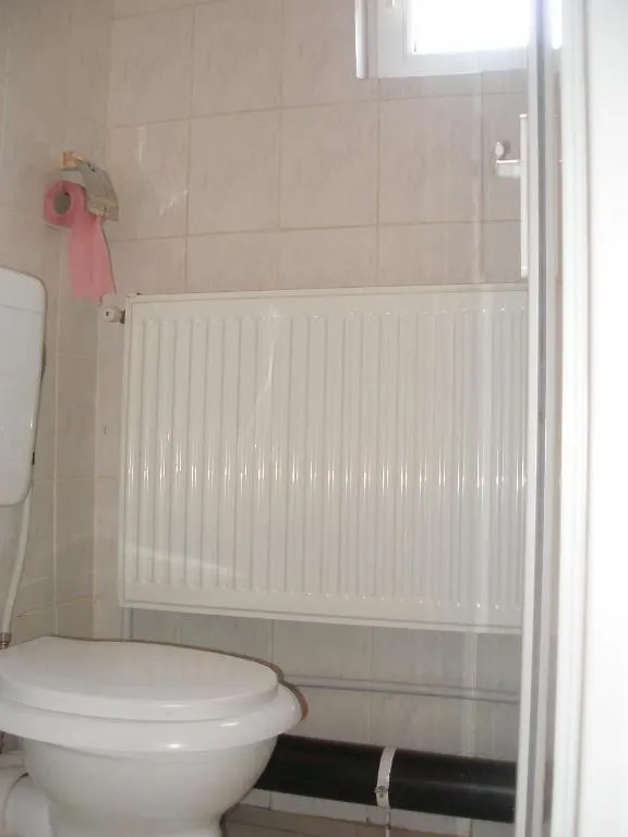Kretan Hostel Bucarest Rumanía