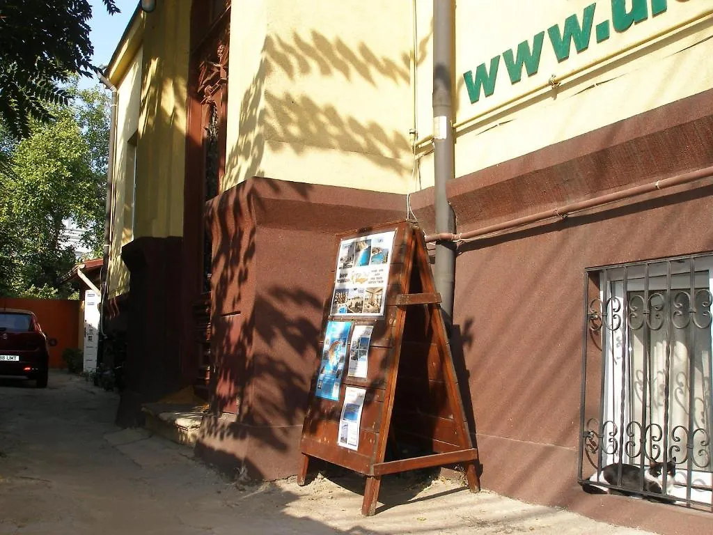 Kretan Hostel Bucarest 0*,  Rumanía