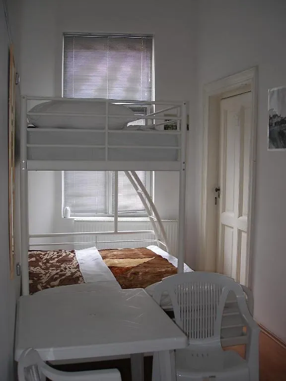 Kretan Hostel بوخارست