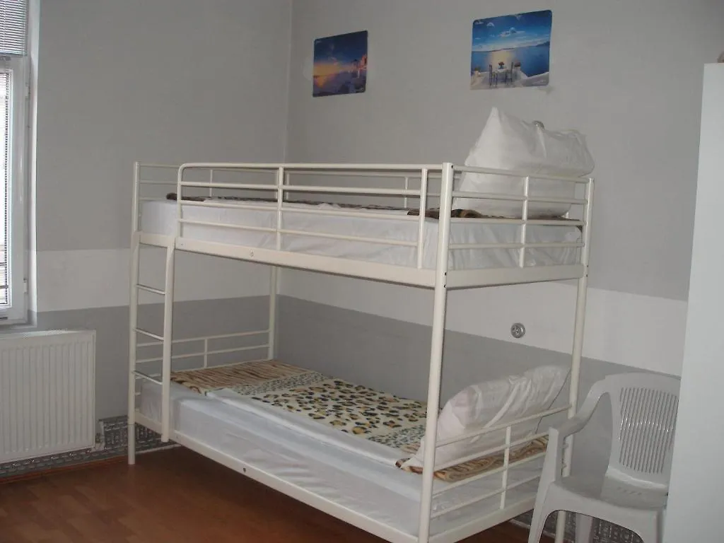 Kretan Hostel بوخارست